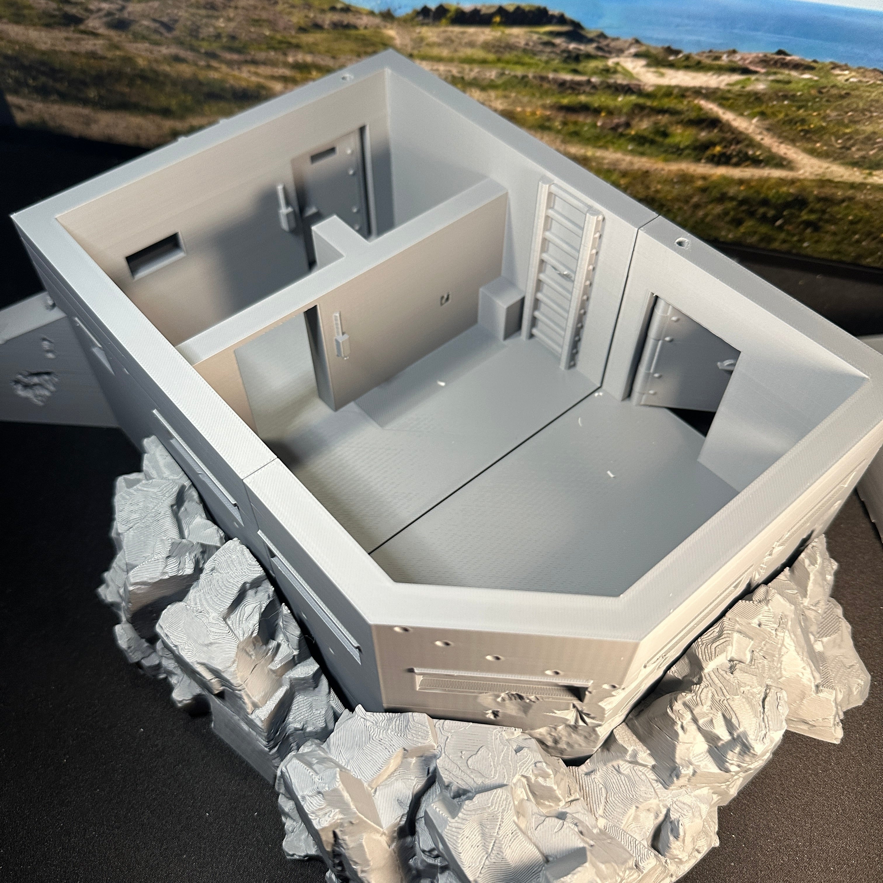 DeHelmsman WW2 Coastal Defense Bunker D 1/32 Scale Model Diorama Terrain Wargaming Figure Accessory