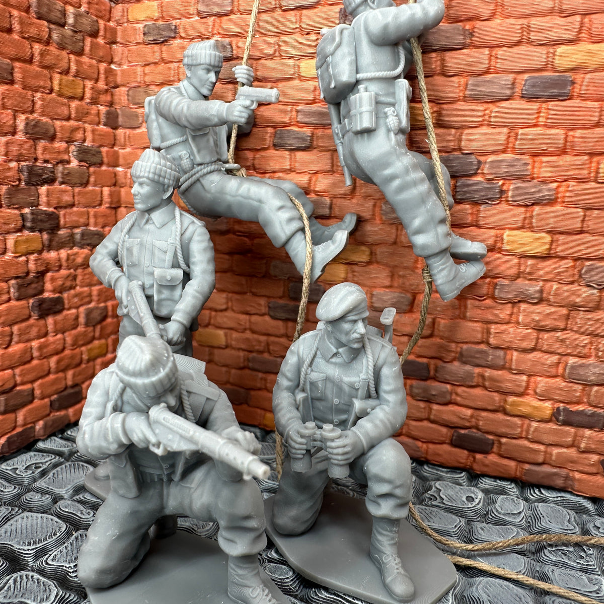 WW2 British Commando Set #1 1/32 Scale Toy Soldier Wargaming Figures (Copy)