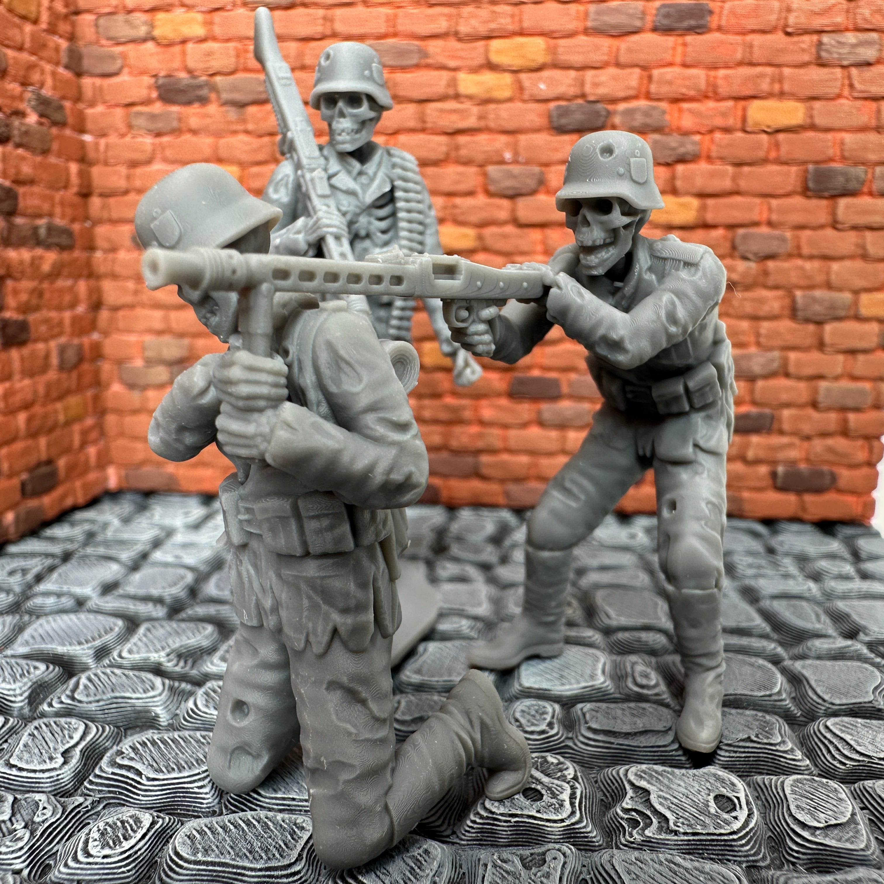 German Undead Zombie MG42 Crew 1/32 Scale Toy Soldier Wargaming Figure