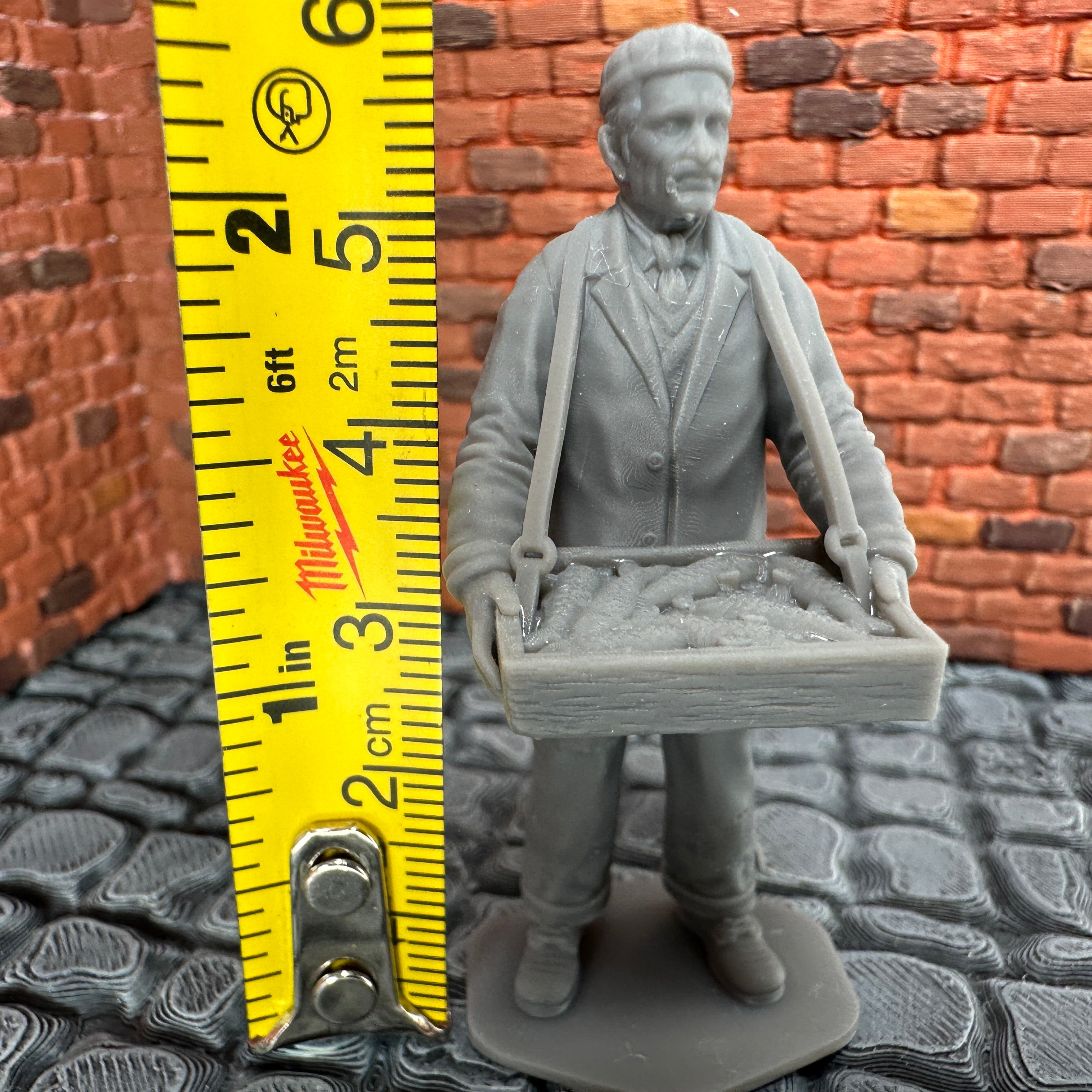 World War Civilian Market Fish Vendor 1/32 Scale Toy Soldier Wargaming Figure