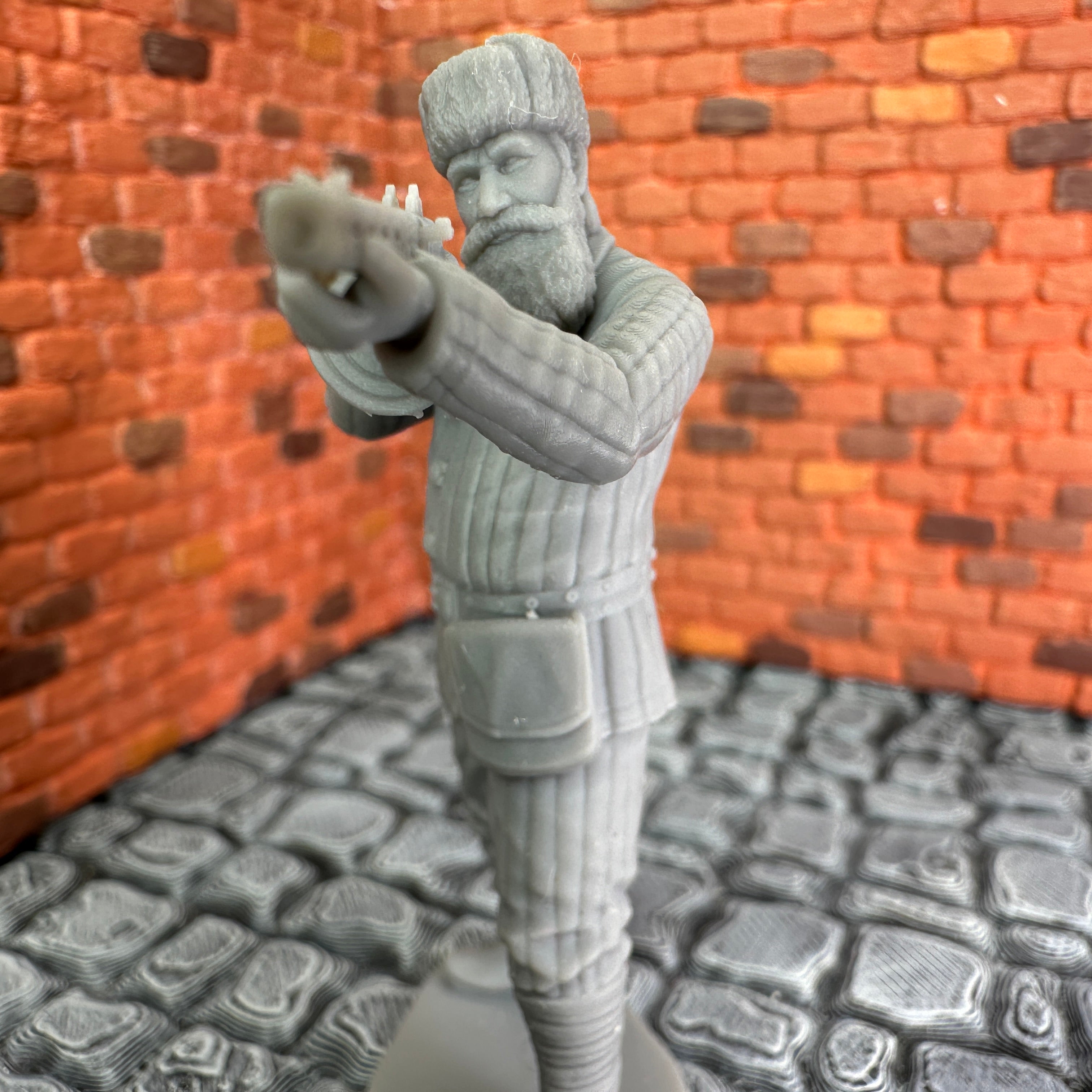 WW2 Soviet Partisan Shooting 1/32 Scale Toy Soldier Wargaming Figure