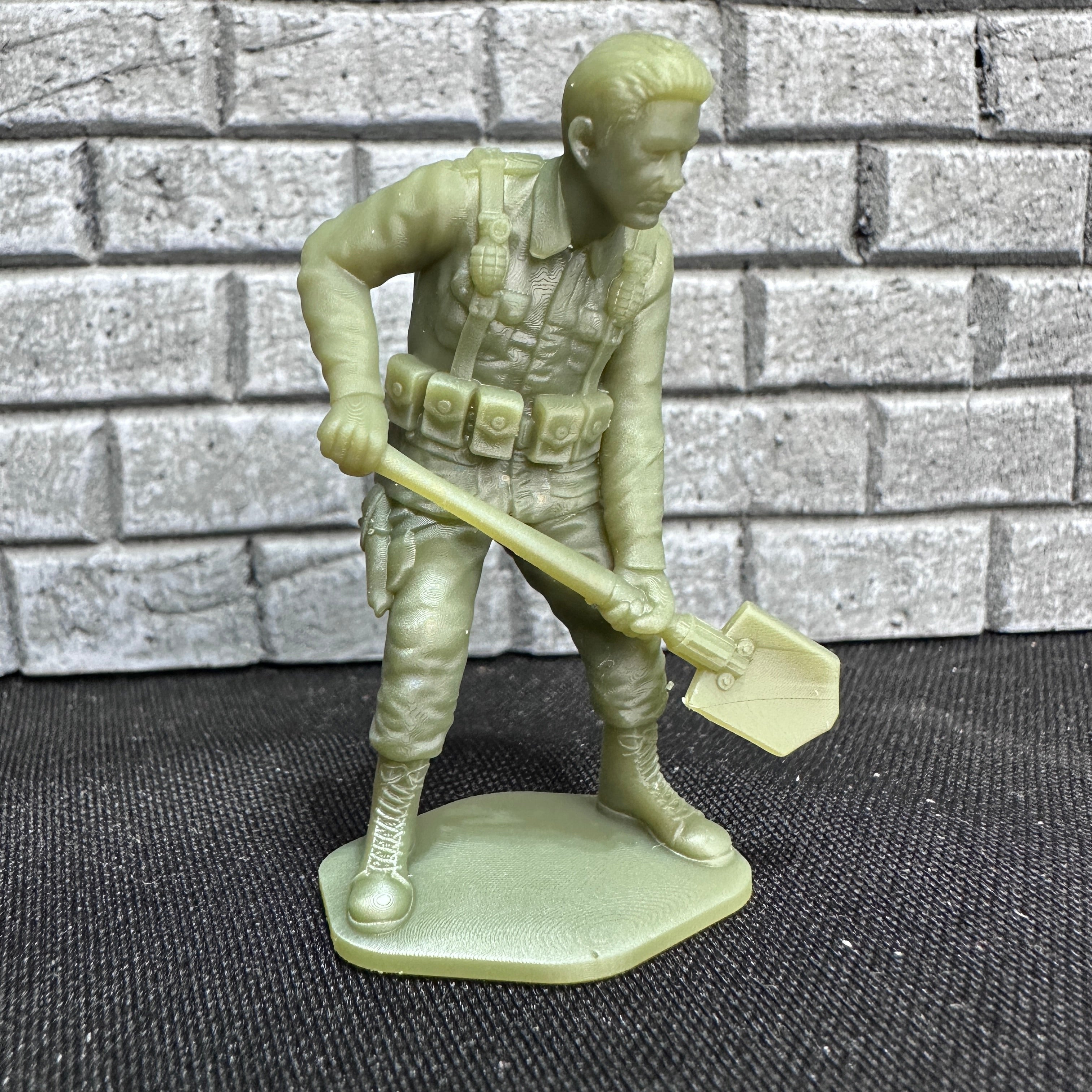 American Digging with E-Tool