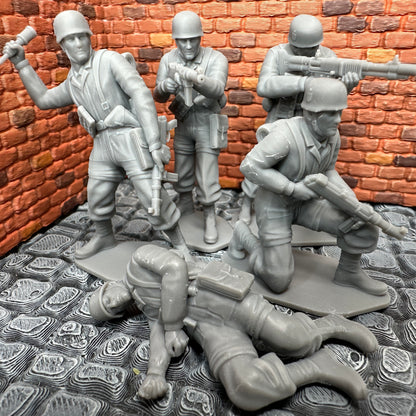WW2 German Paratrooper Set 1 Toy Soldier 1/32 Scale Wargaming Figures