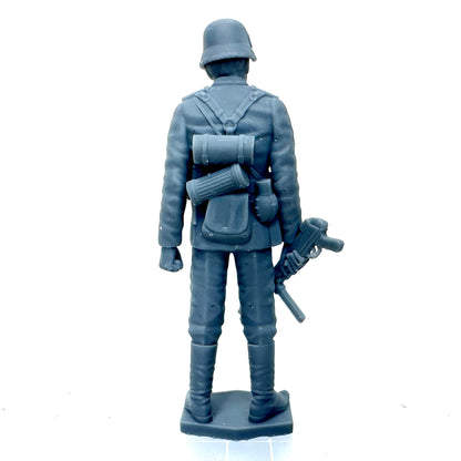 WW2 German with Sub Machine Gun