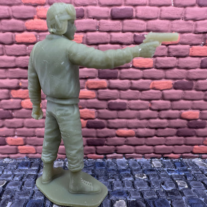 WW2 American Tanker Shooting Pistol 1/32 Scale Toy Soldier Wargaming Figure