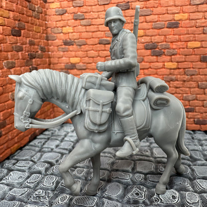 German Mounted Cavalry 1/32 Scale Toy Soldier Wargaming Figure