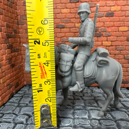 German Mounted Cavalry 1/32 Scale Toy Soldier Wargaming Figure